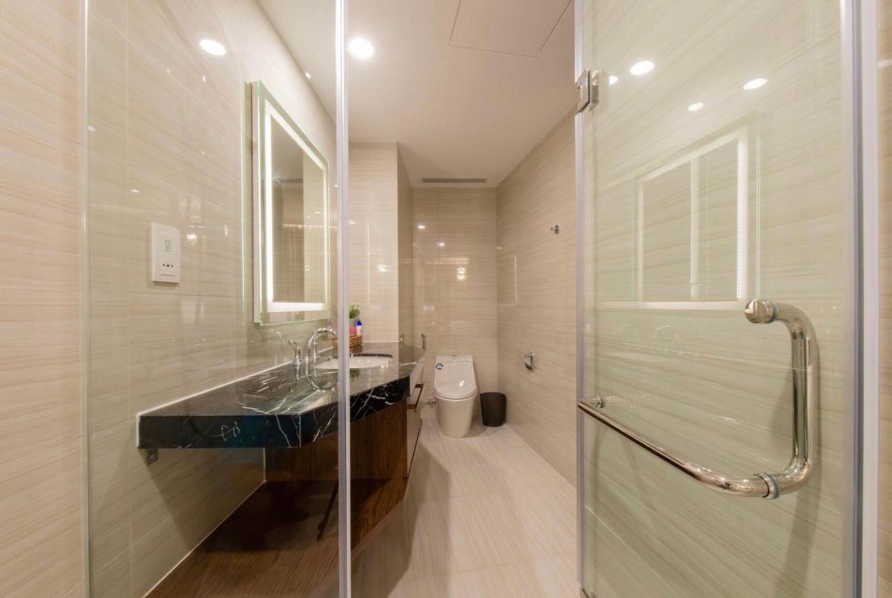 Homie Panorama Beachfront Residences 나트랑 외부 사진