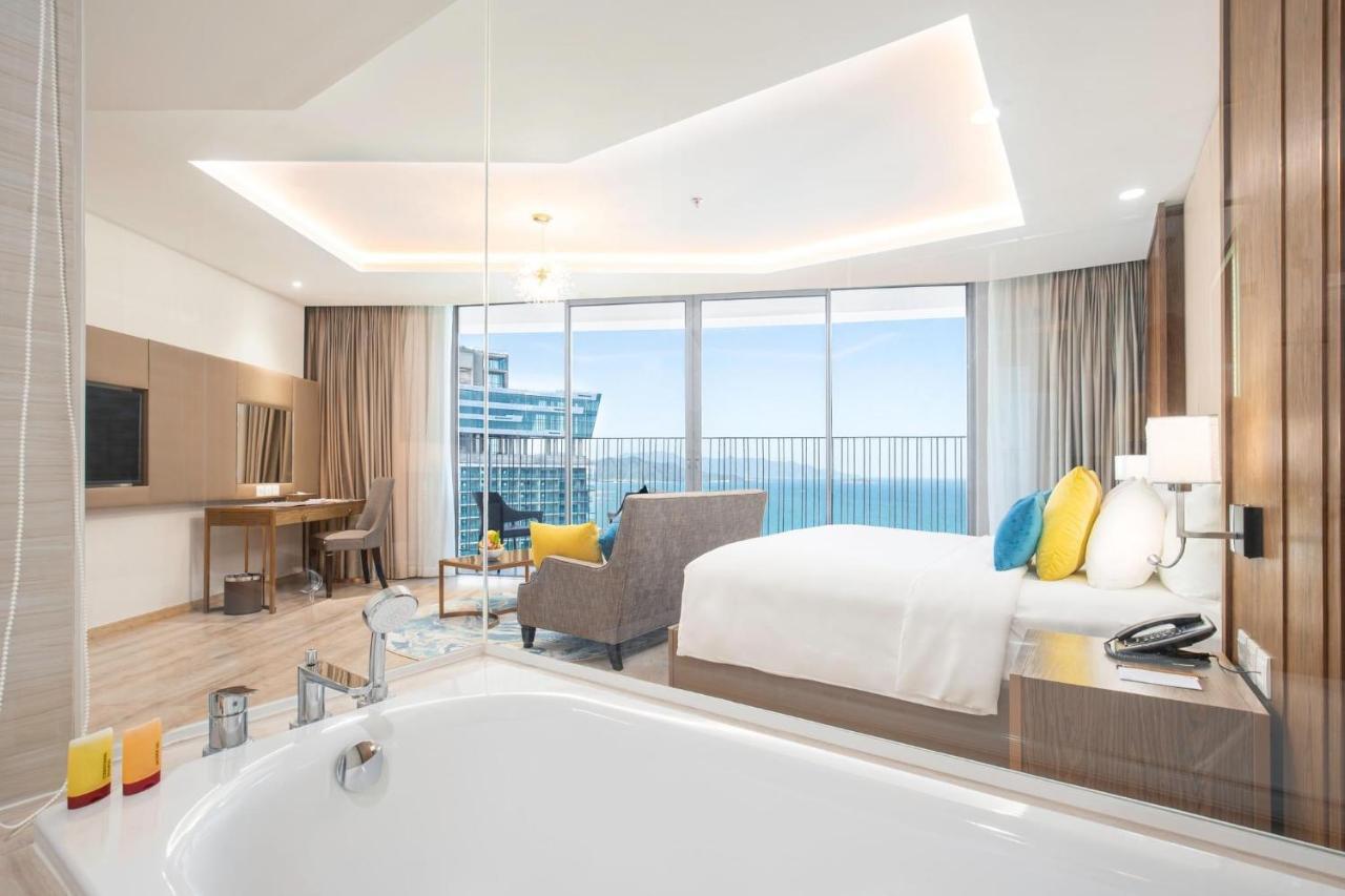 Homie Panorama Beachfront Residences 나트랑 외부 사진