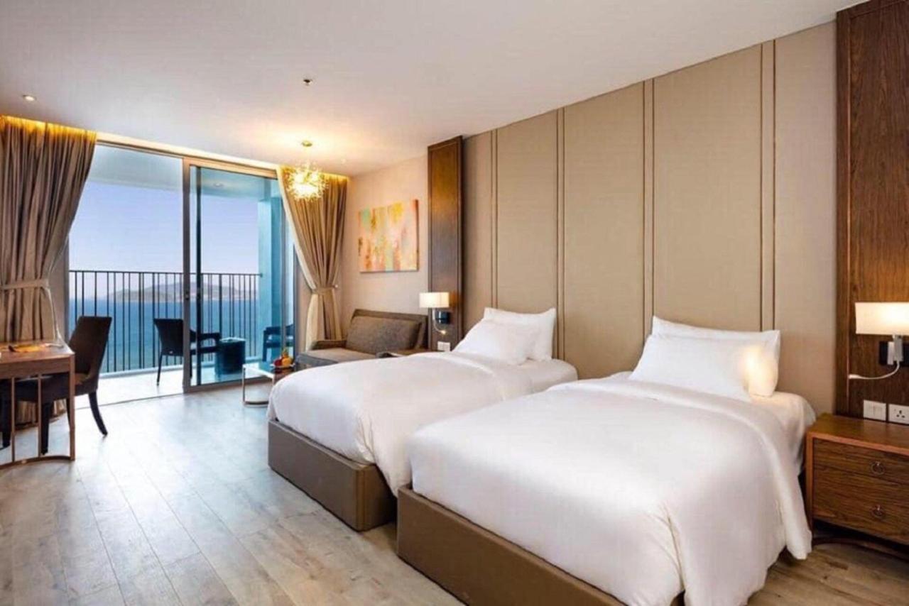 Homie Panorama Beachfront Residences 나트랑 외부 사진